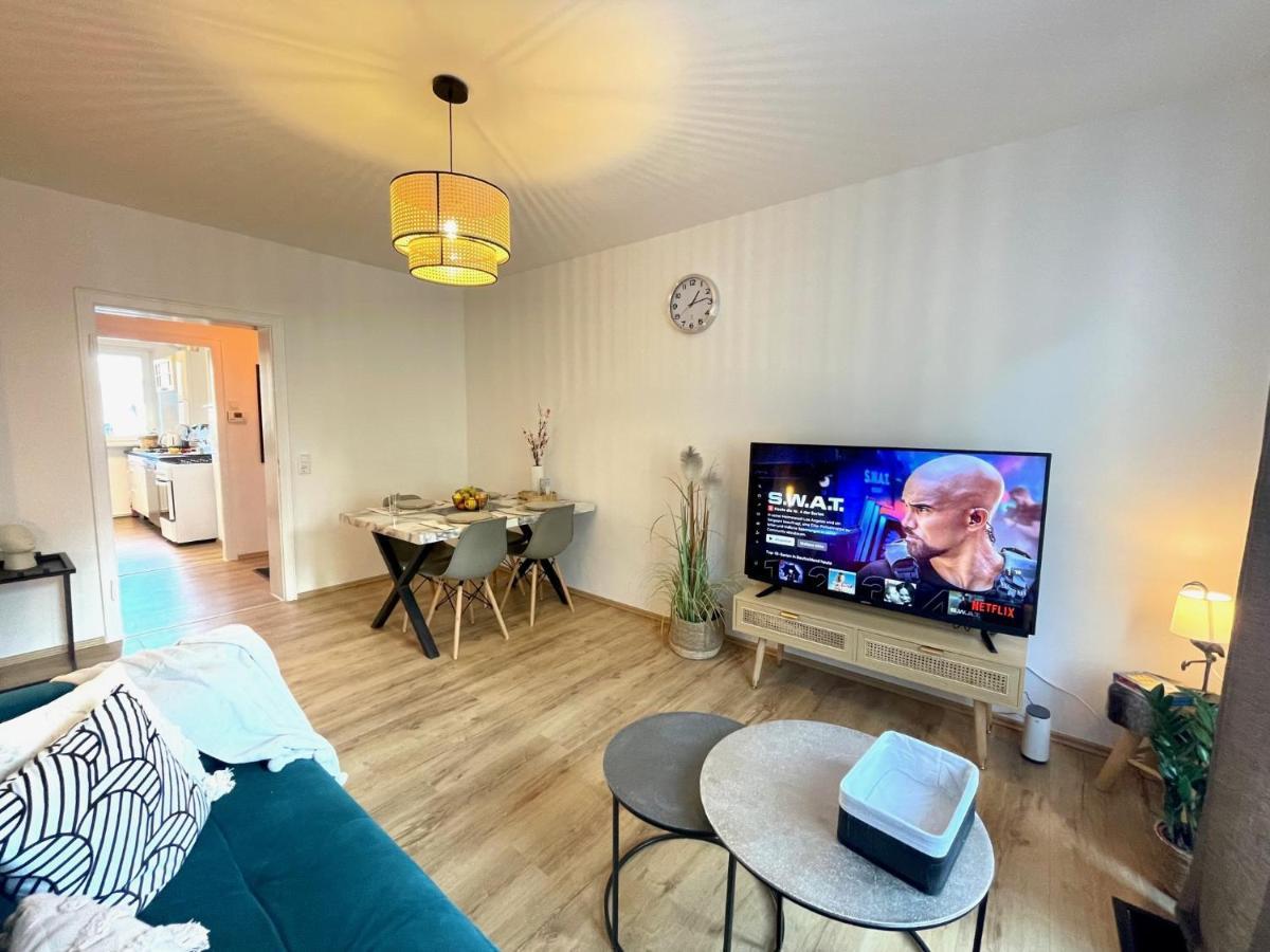 Downtown Apartment By Ninja Spaces - Kingsize-Bett, Kueche, Netflix, Terrasse Wuppertal Exteriér fotografie
